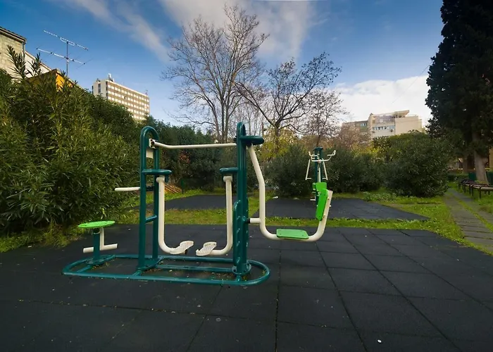 アパート アパートメント　サン ＆ シー